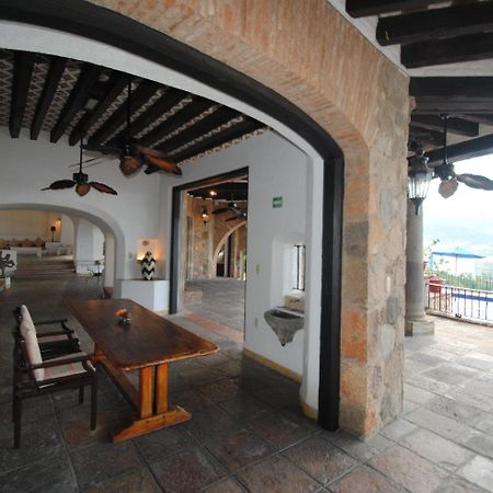 Casa Lisa By B Acapulco Hotel Exterior photo